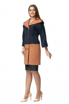 Длинное женское пальто из текстиля с воротником